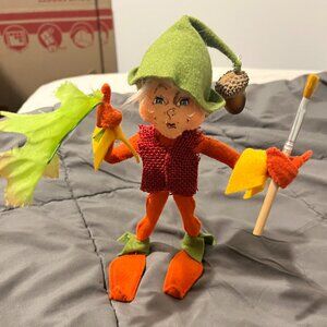 Annalee 2012 Fall Elf 8"